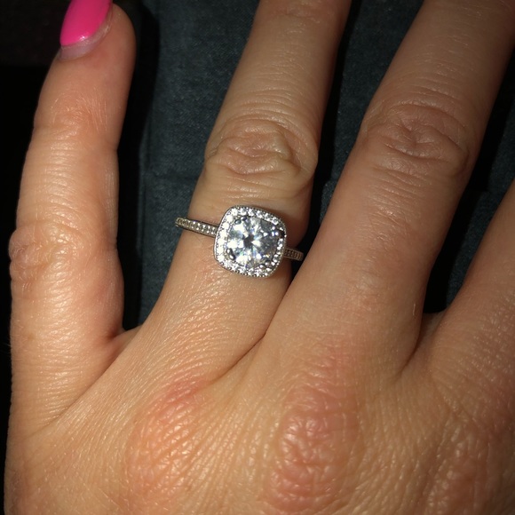 Sterling silver 925 ring with zirconias - Picture 1 of 2